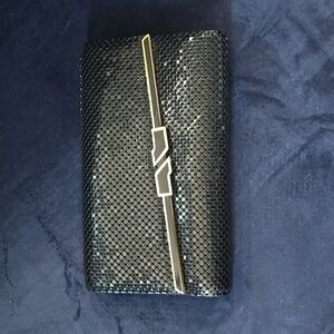 Vintage 1980s Black/Gold Metal Mesh Clutch with Metal Snake Chain Strap